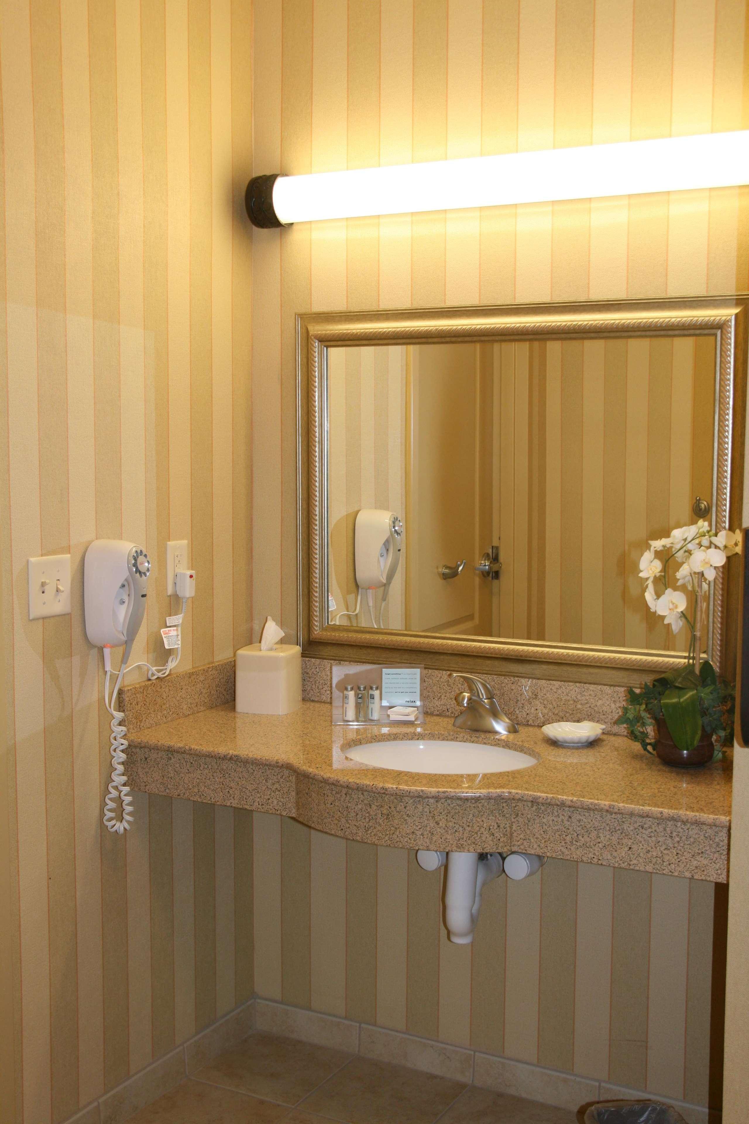 Hampton Inn & Suites Chicago/Сент-Чарлз Екстер'єр фото