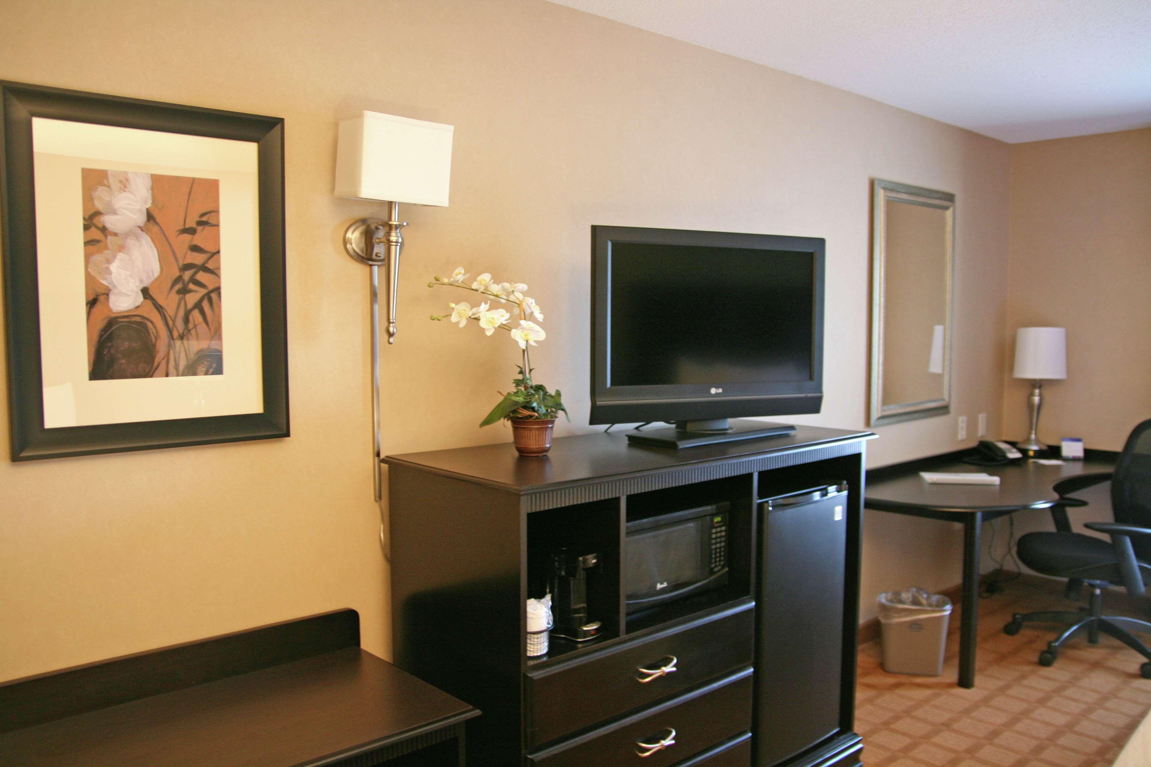 Hampton Inn & Suites Chicago/Сент-Чарлз Екстер'єр фото