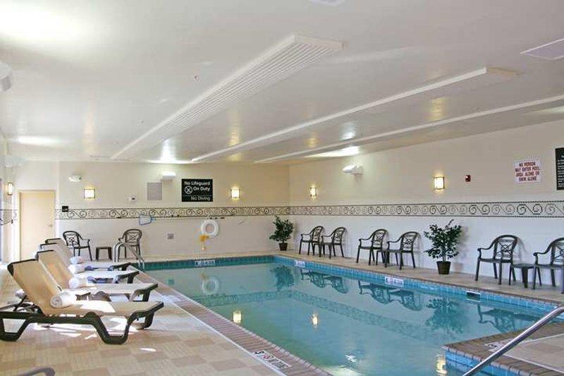 Hampton Inn & Suites Chicago/Сент-Чарлз Екстер'єр фото