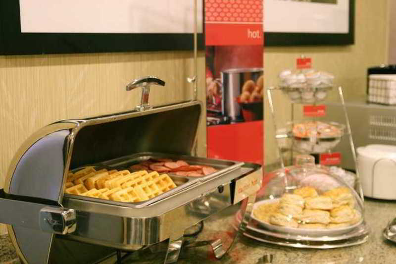 Hampton Inn & Suites Chicago/Сент-Чарлз Ресторан фото